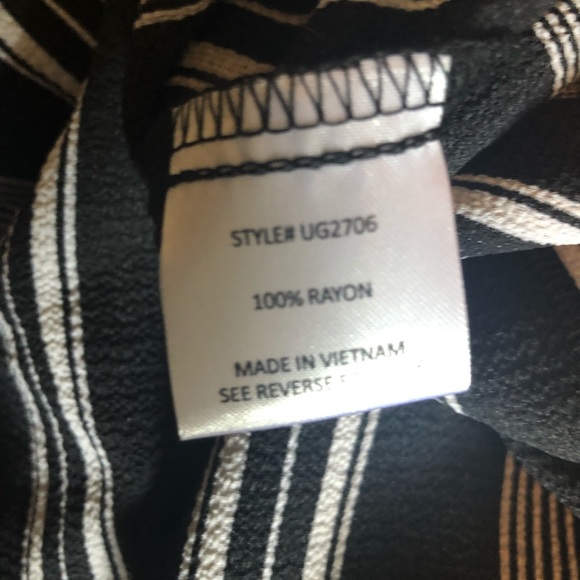 Black and white dress with belt - Picture 3 of 5